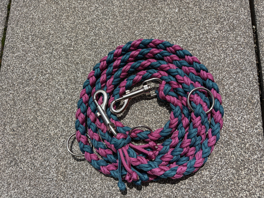 Paracord Bundle - Berry Blossom